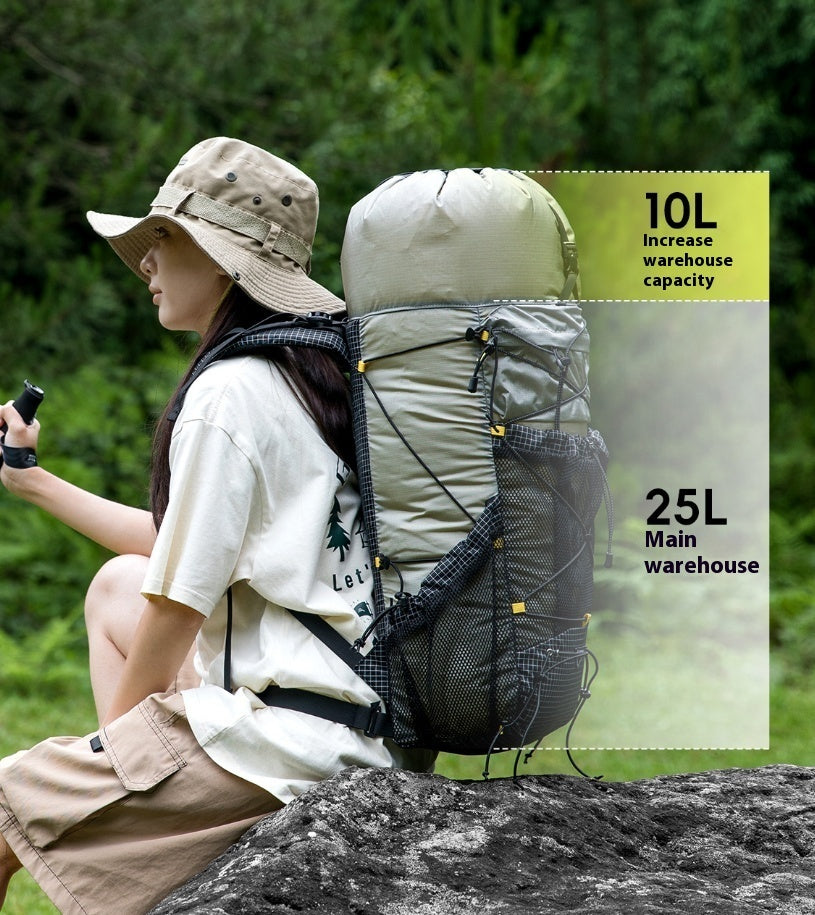 Outdoor Mountaineering 35L Hiking Large Capacity Backpack