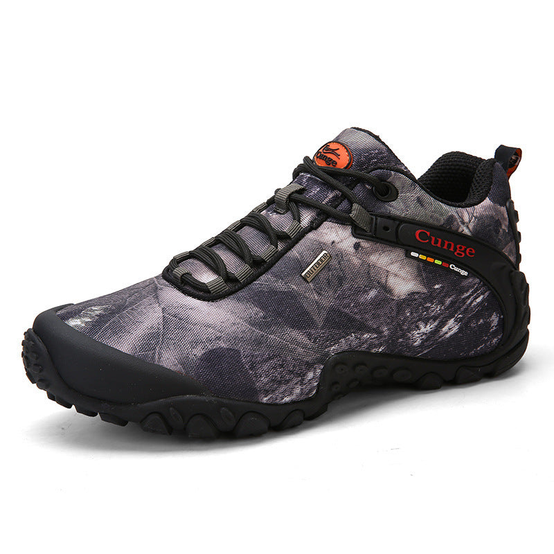 Camouflage Outdoor Climbing Boots